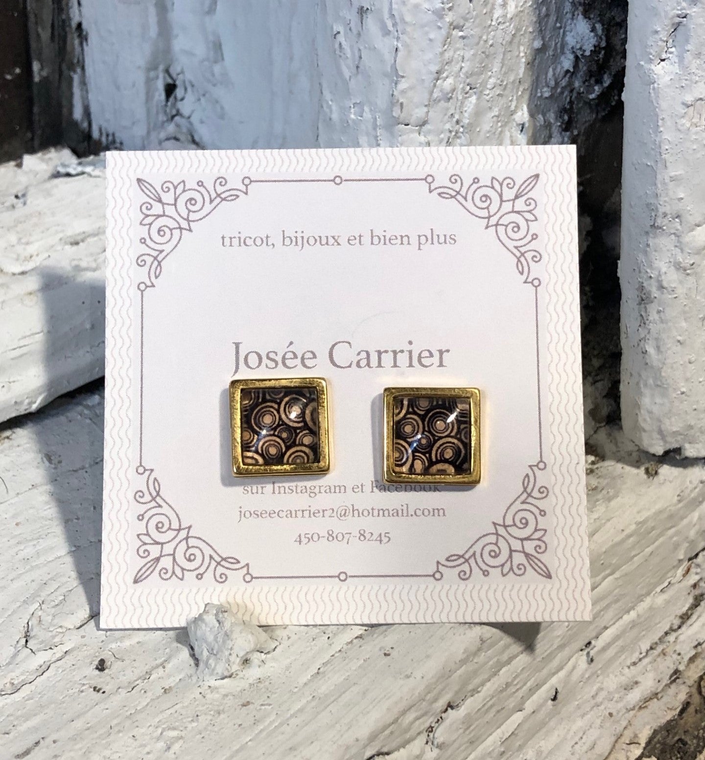 Boucles d'Oreilles JC Carrées Dorées Cercles Noirs #019