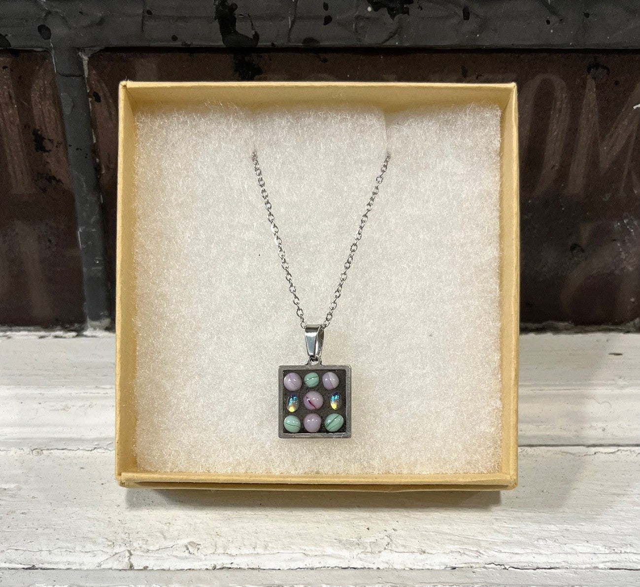 CB Collier Mosaïque Carré